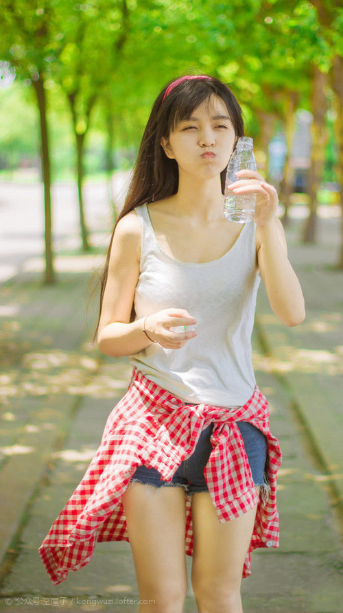 爱游戏体育app-青少年篮球公益项目不断拓展，惠及贫困地区和边远山区，青少年篮球协会