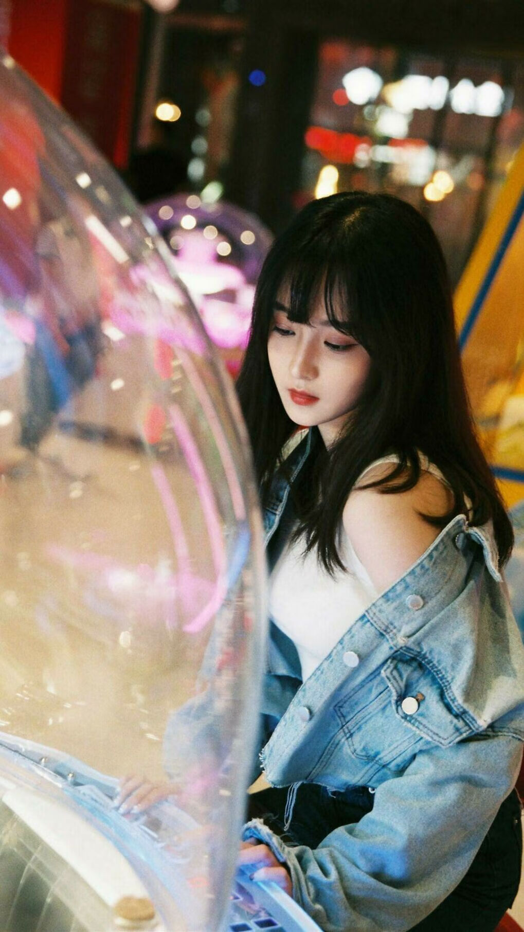 亚眠球员红牌遭罚，或将错过下场比赛，亚眠球衣