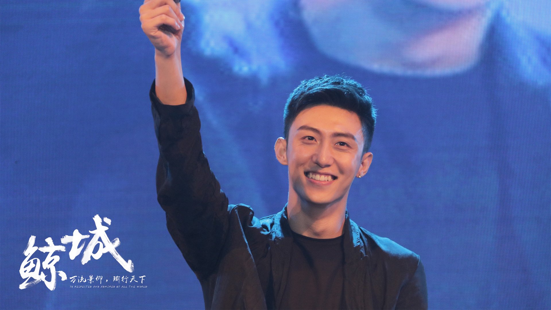 欧洲足球竞技赛事热火朝天,球迷狂热追赶,欧洲各种足球赛事