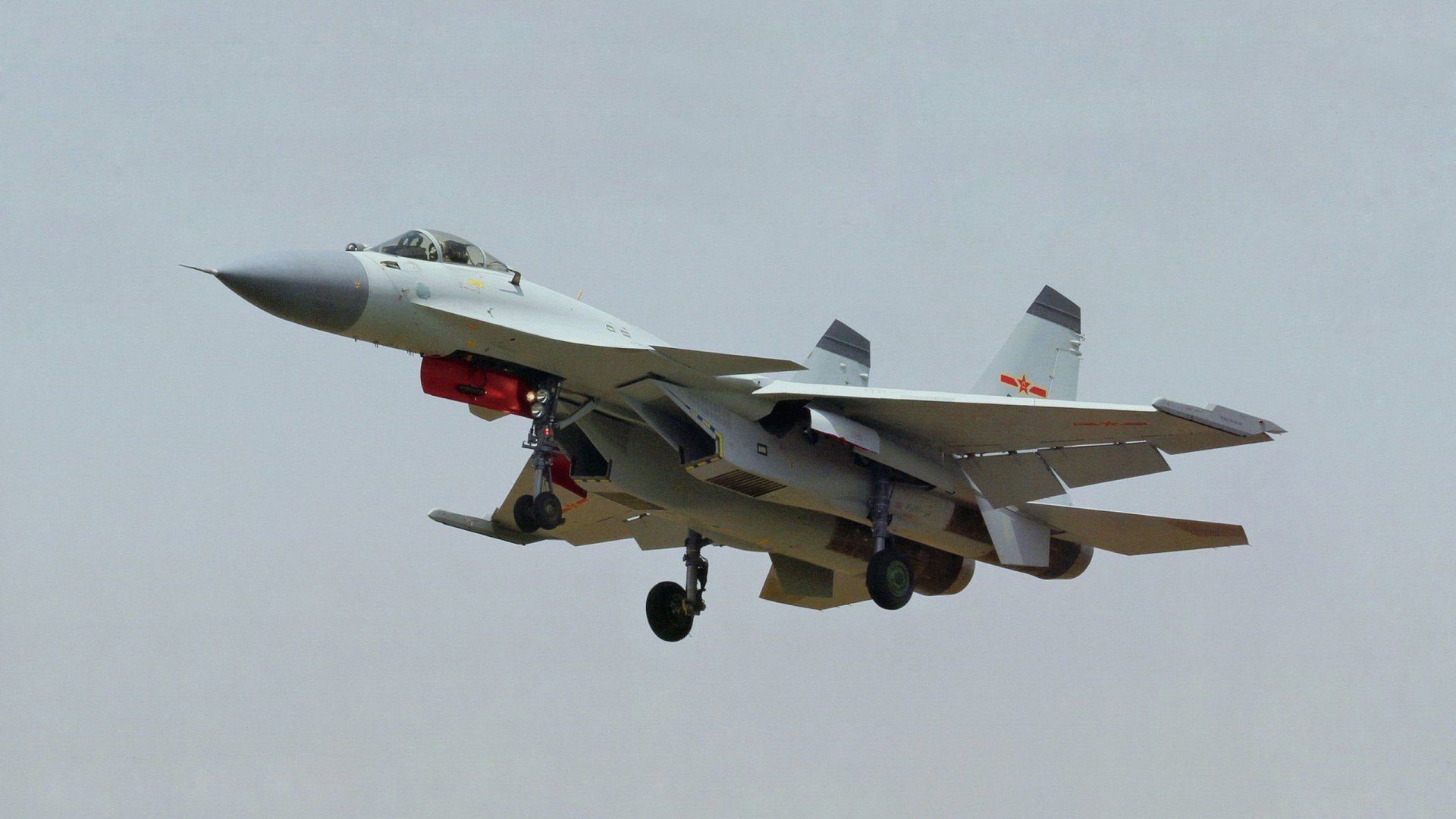 爱游戏体育平台-夜间骑行灯光赛，体验城市夜色的运动魅力，夜骑车灯哪个牌子好