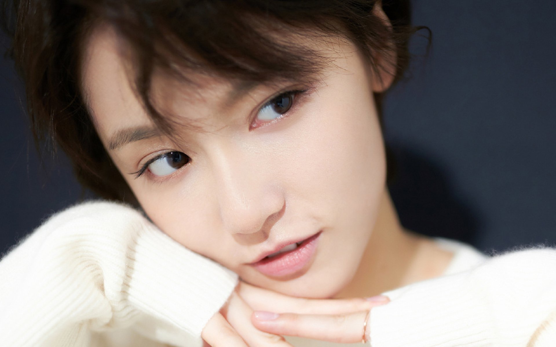 拜仁锋线新星崭露头角,未来已成焦点,拜仁阵型2021