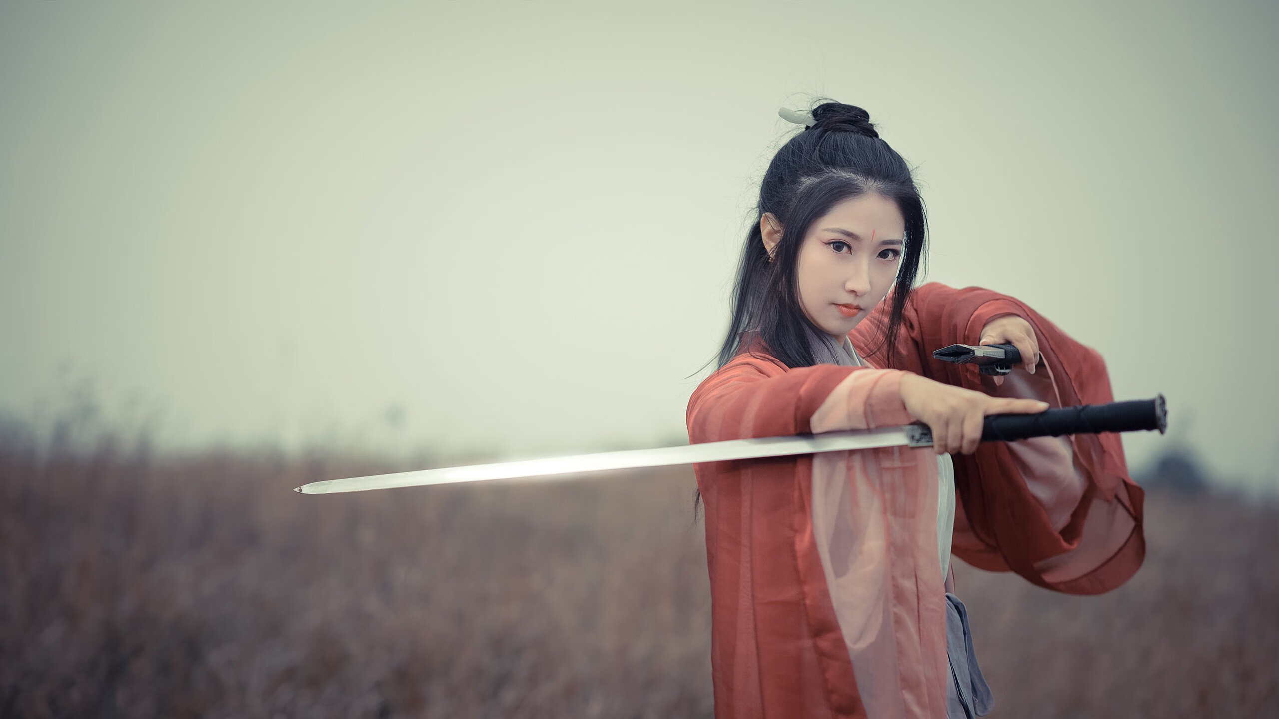 斯图加特中后卫归队,后防线迎来稳固时刻,斯图加特左后卫