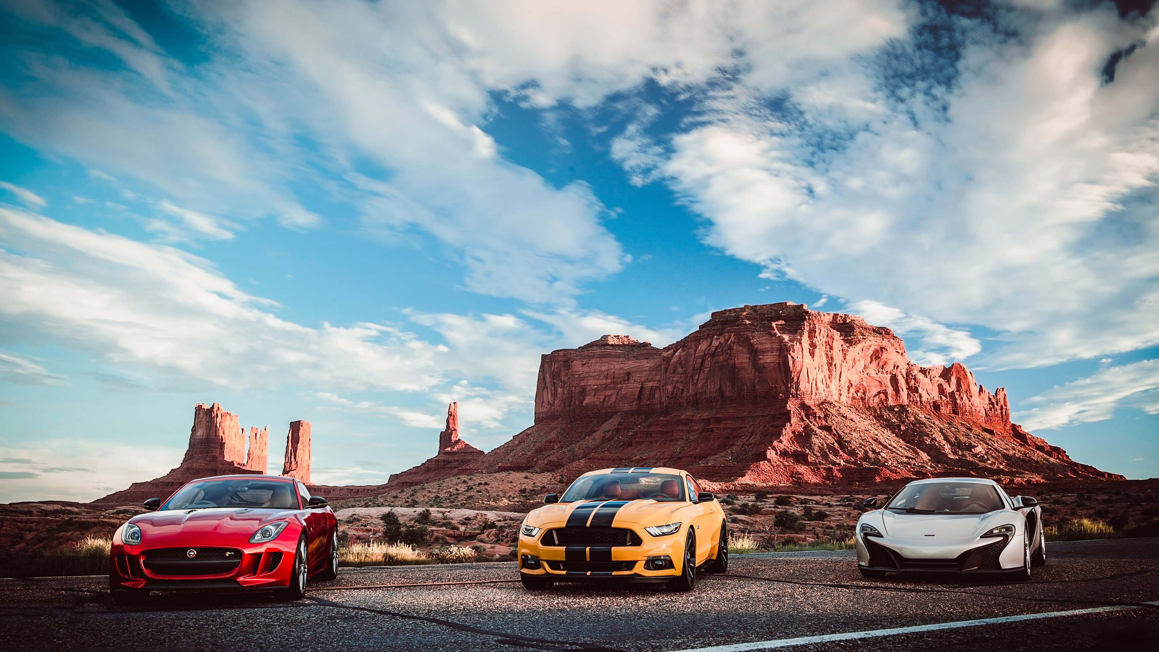 荷兰队在欧洲杯小组赛中表现不佳,最终以小组第三身份晋级淘汰赛。