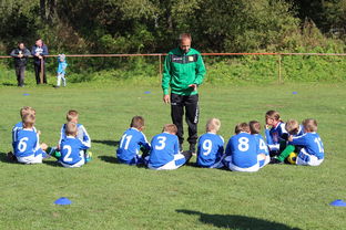 AYX体育官网-法甲青训引入情境压力模拟提升应对突发战术变化能力，法甲青训排名