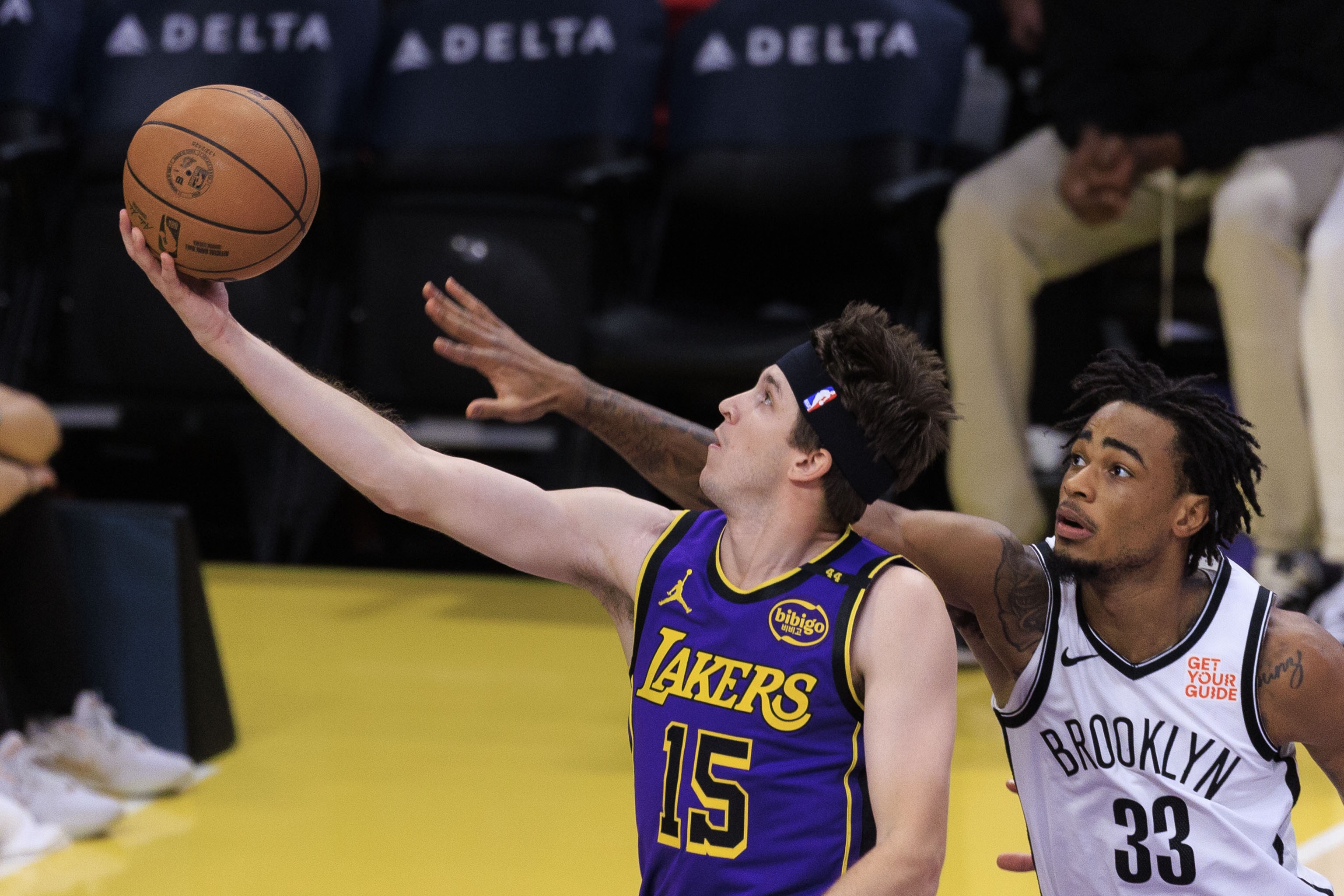 爱游戏官网：湖人队新赛季：里夫斯能否继续进步，成为球队的重要一员？的简单介绍