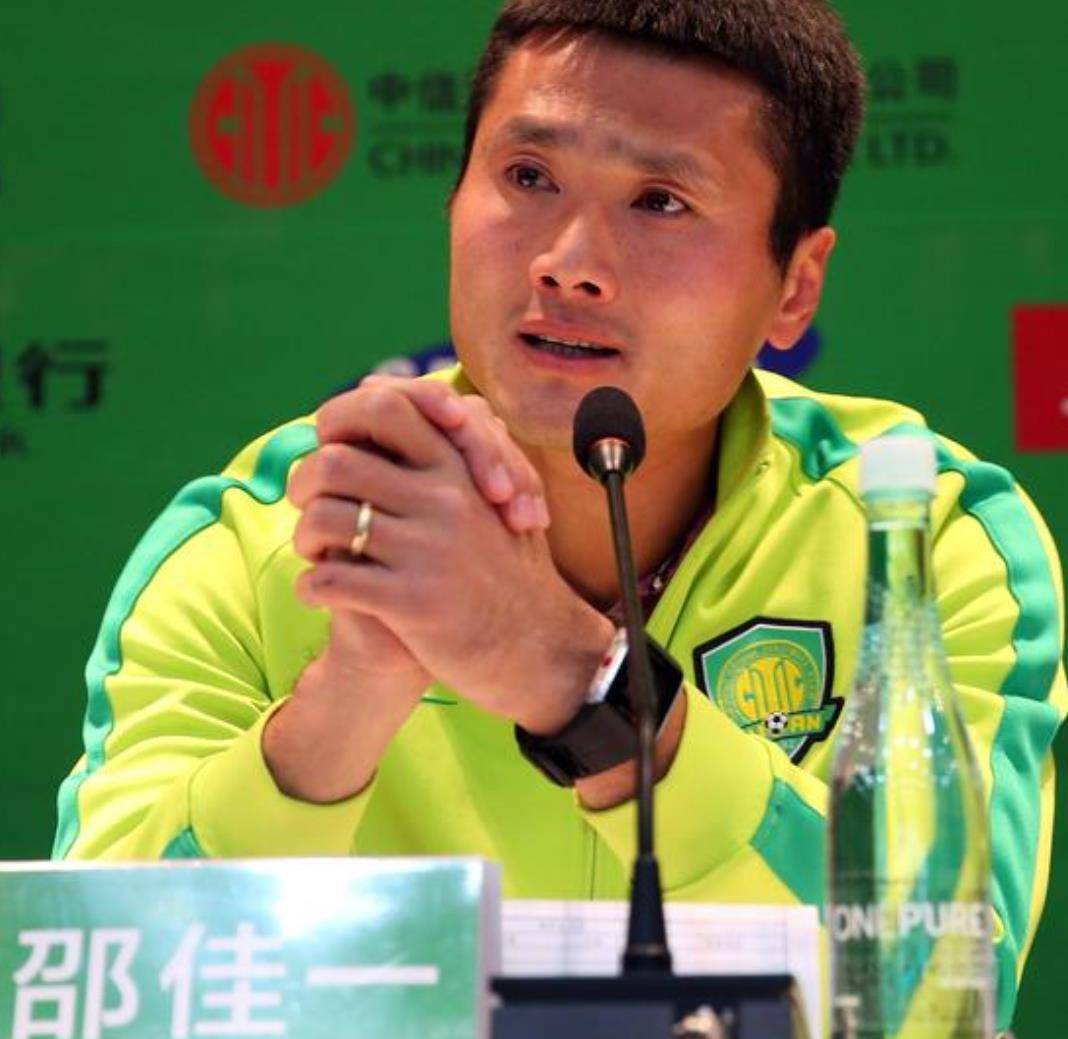 包含爱游戏APP:北京国安队“年年争冠,年年失望”,球迷:“习惯”了!的词条 包含爱游戏APP:北京国安队“年年争冠,年年失望”,球迷:“习惯”了!的词条