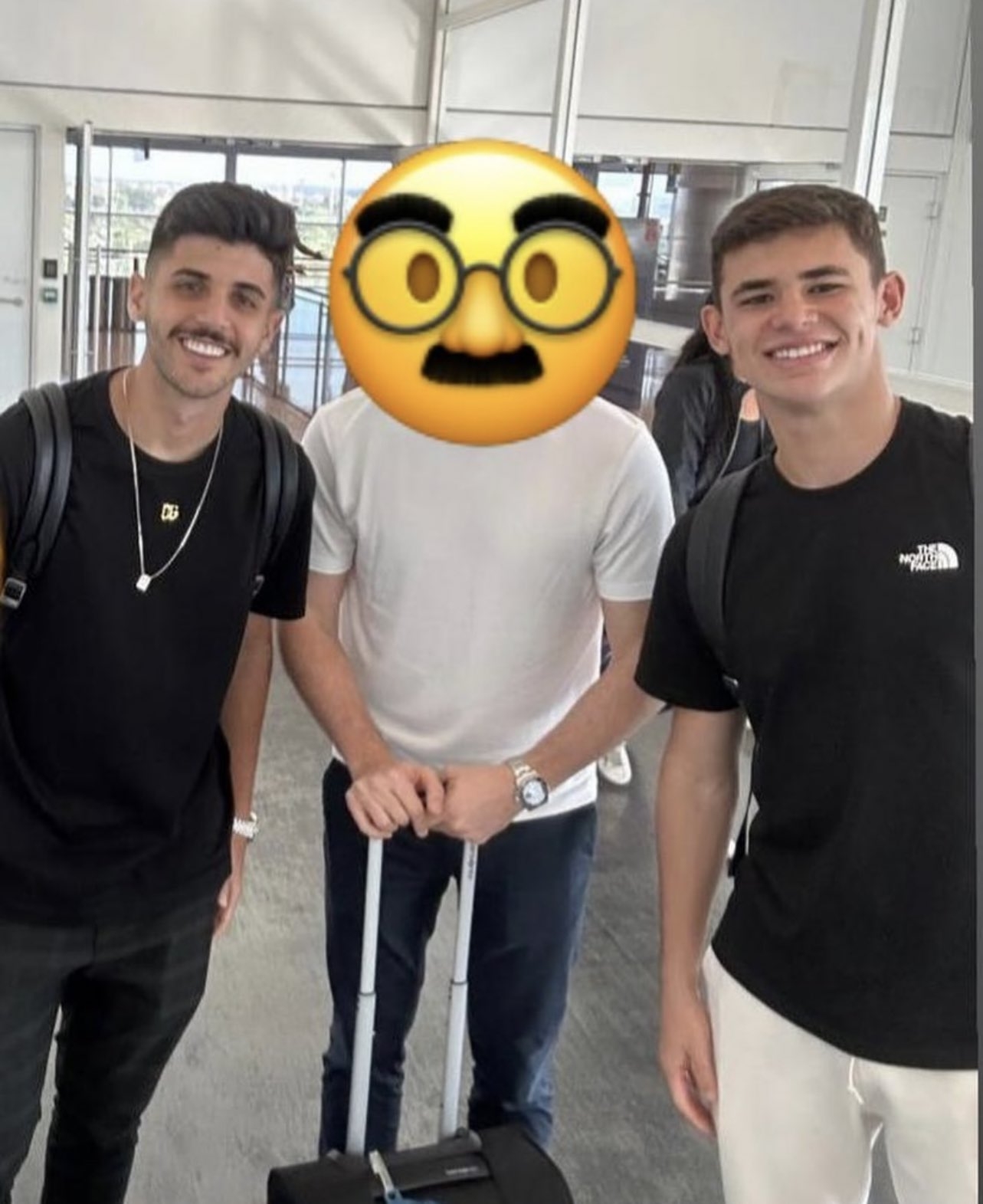 爱游戏APP：国足新帅上任，战术变革引人关注的简单介绍