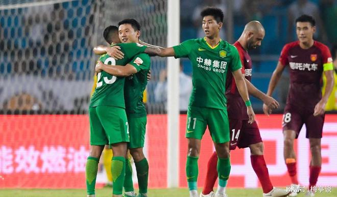 爱游戏APP:北京国安队“年年争冠,年年失望”,球迷:习惯了!的简单介绍 爱游戏APP:北京国安队“年年争冠,年年失望”,球迷:习惯了!的简单介绍