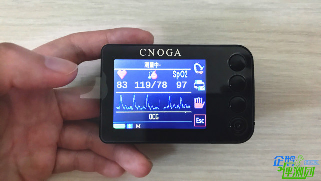 关于AYX爱游戏：篮球装备黑科技：可穿戴设备如何改变训练方式的信息